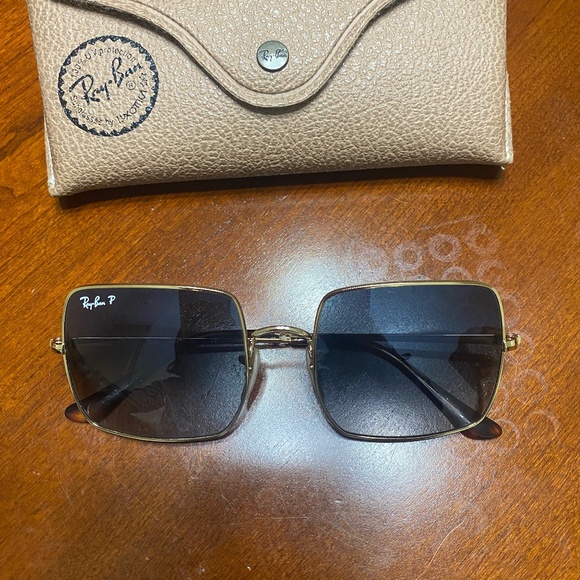 Ray Ban Sunglasses - Picture 1 of 2